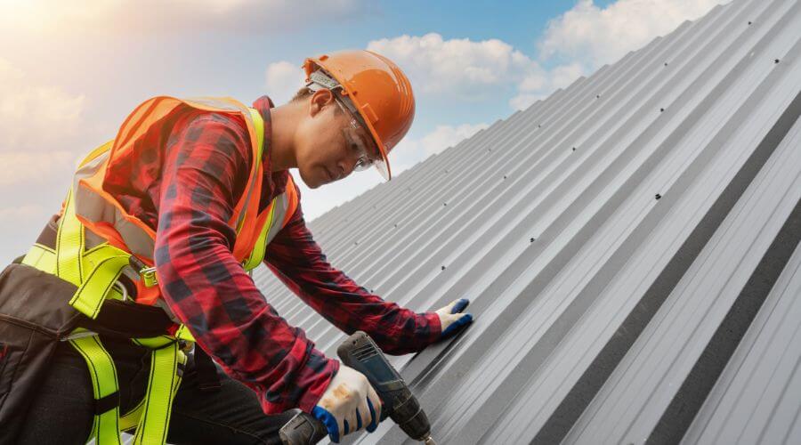 Professional Emergency Roof Repairs services in Anderson, CA